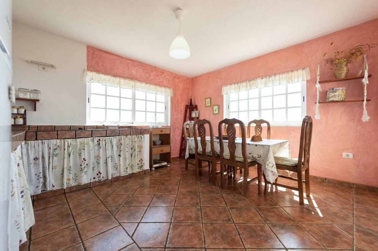 Casa Alba, Casa Rural Con Piscina-Spa Climatizada Hasta 34º Gratuito Y Vistas Al Mar Пунтальяна Экстерьер фото